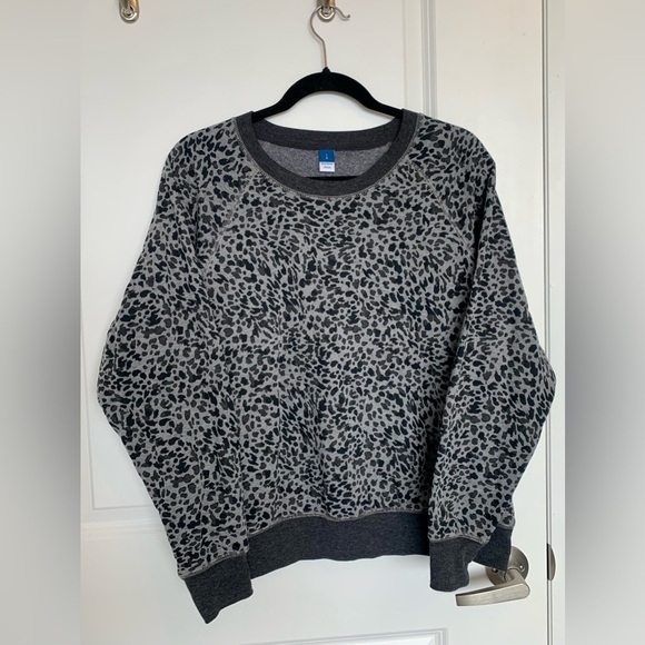 Old Navy Tops - Cozy Leopard Print  Crewneck Sweatshirt